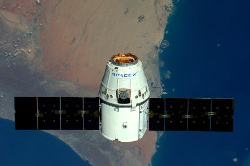 SpaceX наконец-то представляет реалистичный пакет космических путешествий для любителей