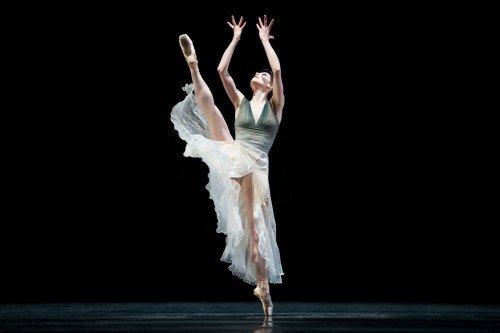 Свежий воздух с западного побережья: в балете Сан-Франциско доминировали женщины, выдающаяся Софьяна Сильва
