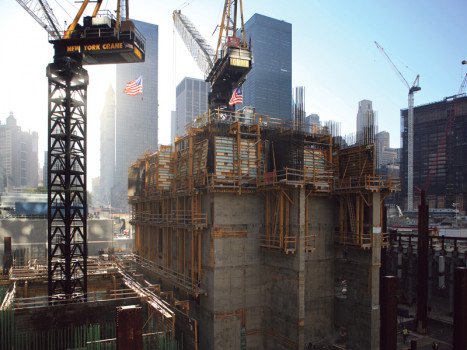 Гражданские союзы: как рабочие-металлисты и плотники объединились в 7 Всемирном торговом центре и изменили способ строительства