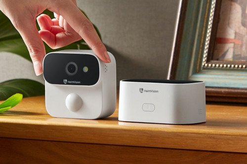 Эта умная камера для домашней безопасности охраняет ваш дом, не отправляя данные в Amazon или Google