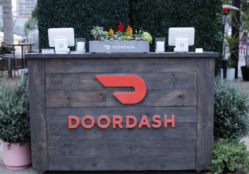 DoorDash приобретает приложение для доставки Caviar от Square за 410 миллионов долларов