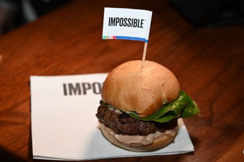 Невозможный бургер получил одобрение FDA для продажи в продуктовых магазинах